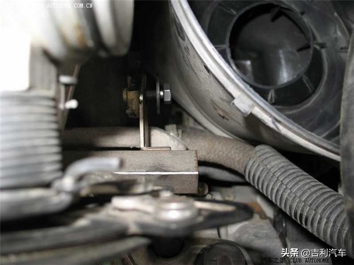 清除积碳主要是清除哪里的积碳,你了解汽车的积碳怎么产生的吗