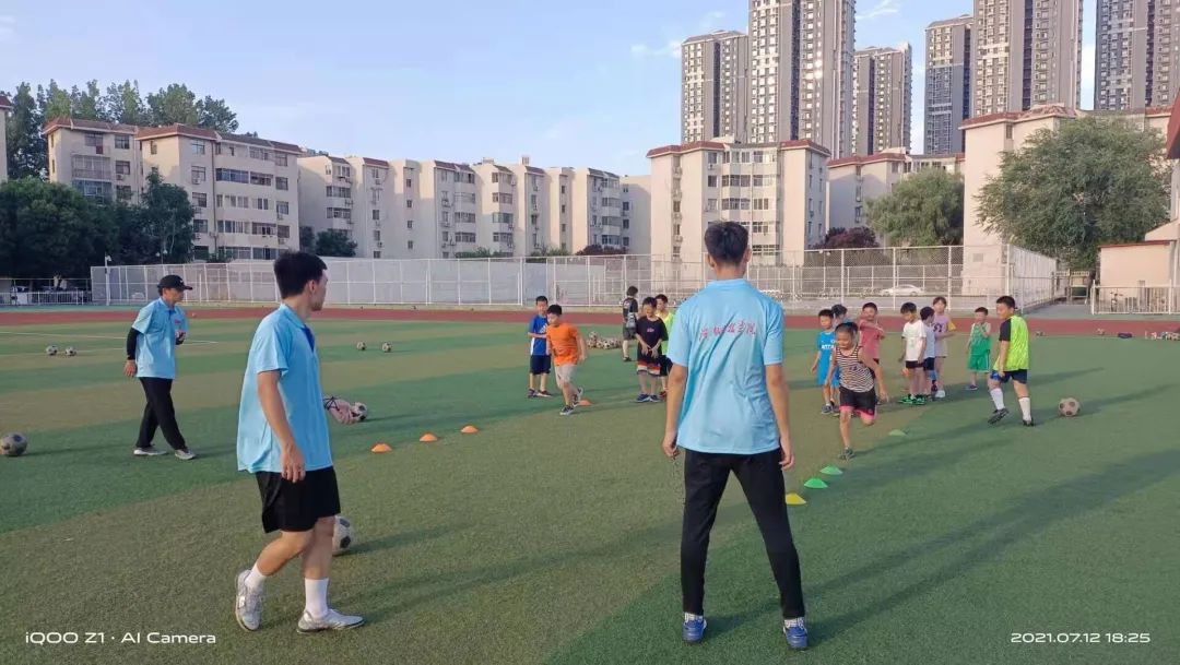 七彩假期温暖童心,七彩假期逐梦成长