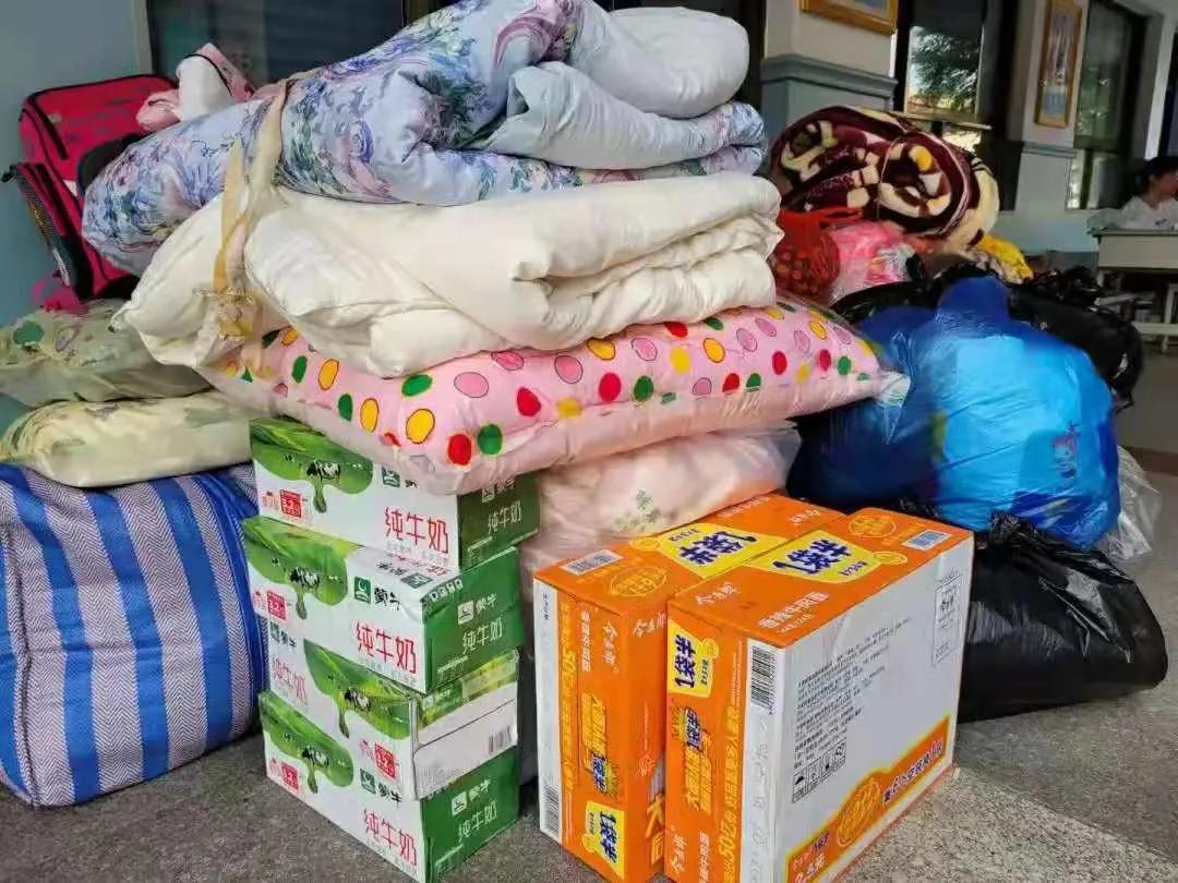 微光汇聚终成灿阳—郑州市中原区汝河新区小学积极助力灾后重建