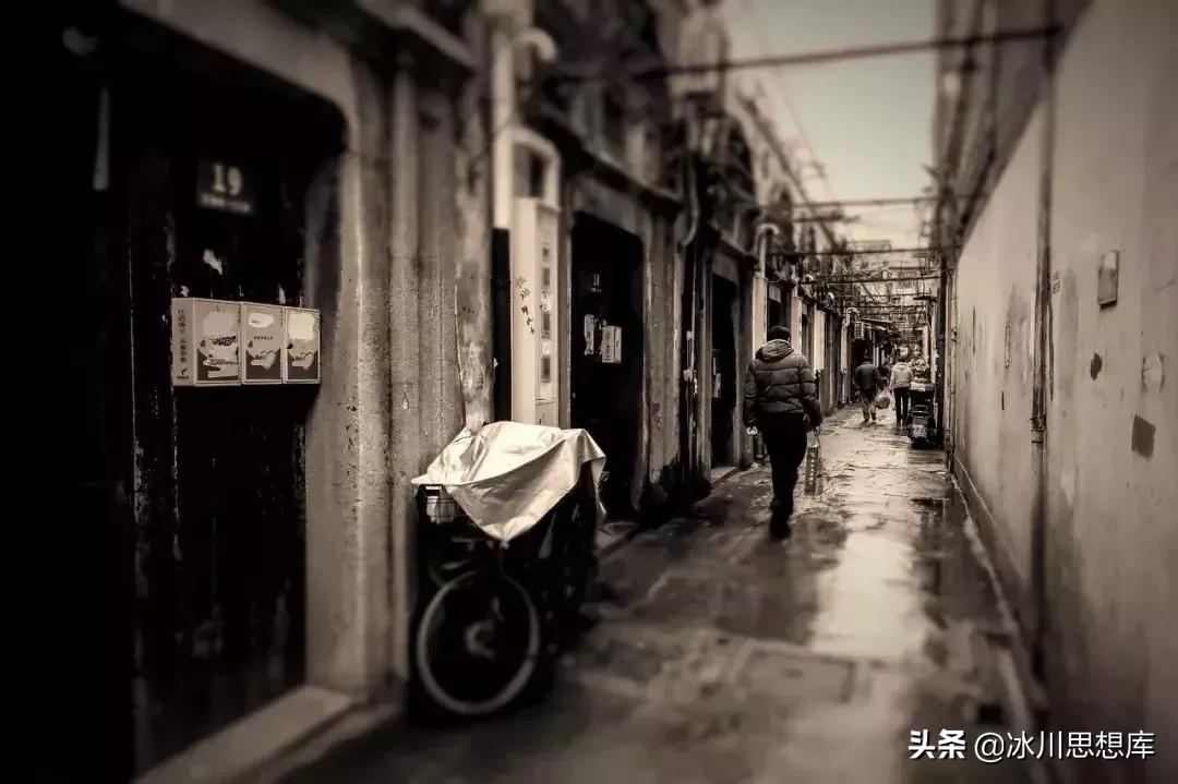 1998，我在香港看股市暴跌，看波澜不惊的维多利亚港