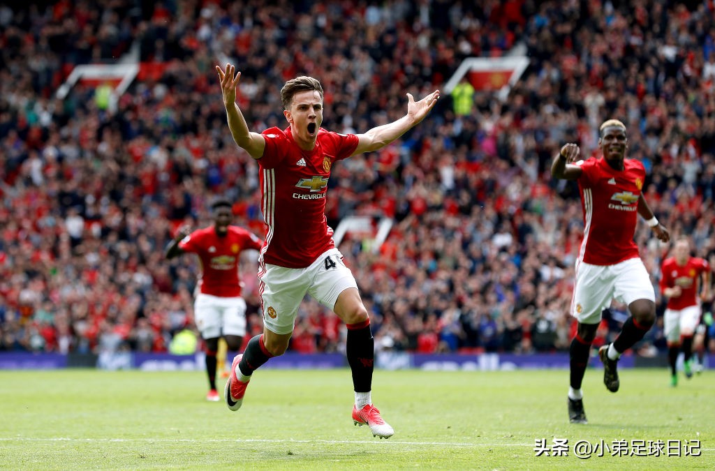 长文：放眼欧洲足坛，只有曼联做到了连续4000场比赛派上青训球员