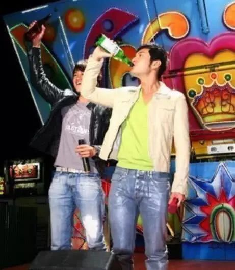 黄晓明金鸡奖主持,黄晓明主持金鸡百花奖