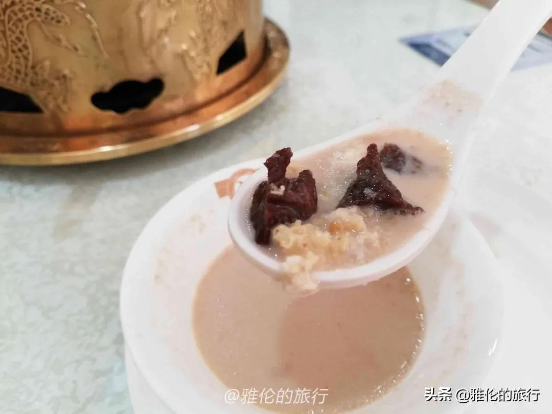 它是内蒙古的城市，饮食习惯却像东北！38元一锅奶茶6个人喝都撑