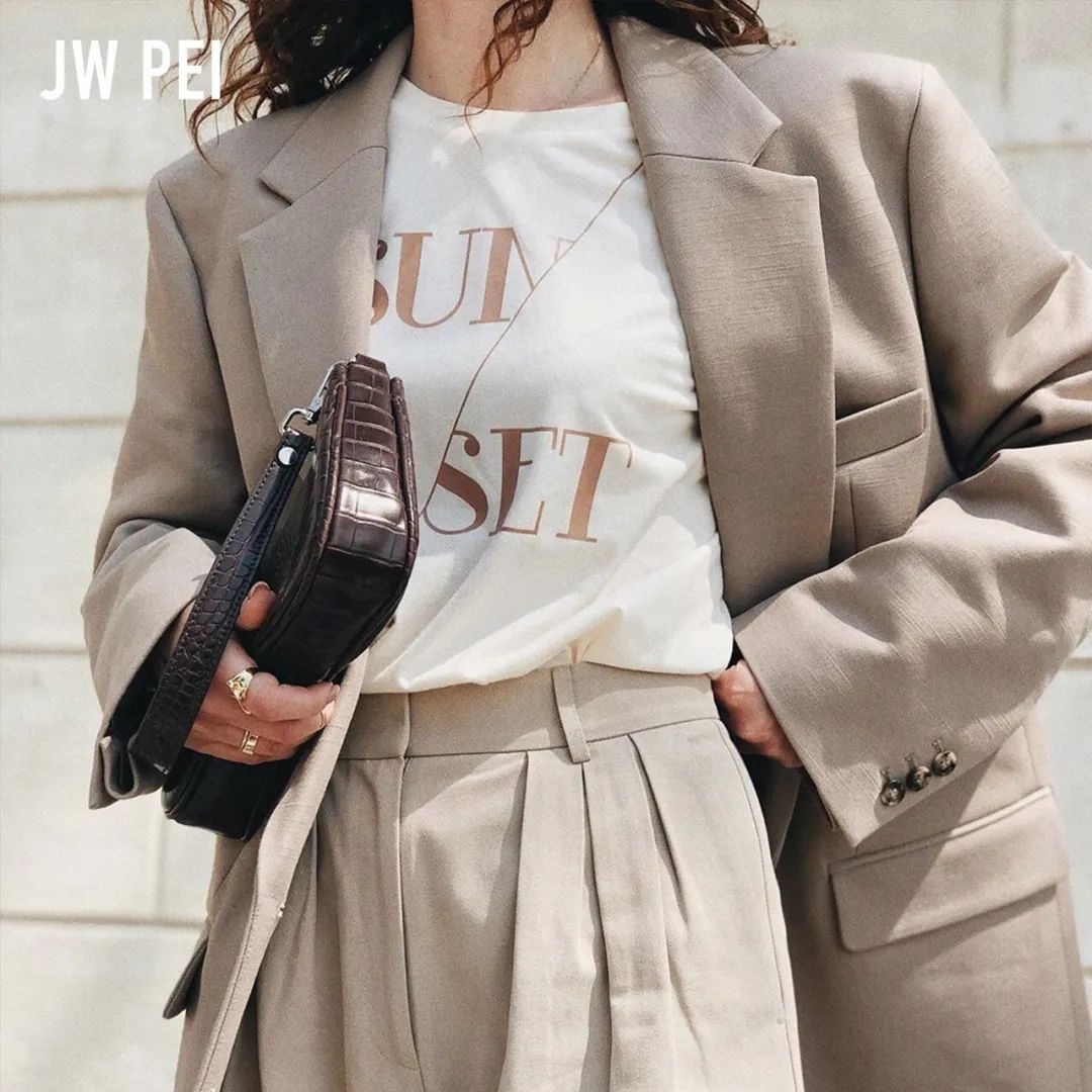 钟楚曦宋妍霏对比照,钟楚曦宋妍霏美图