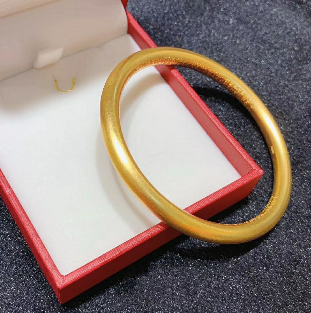 盘点十大必买的经典款黄金手镯,最适合长期佩戴的黄金手镯款式