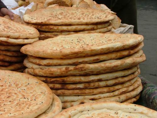 乌鲁木齐哪里的馕好吃,乌鲁木齐馕哪里正宗好吃
