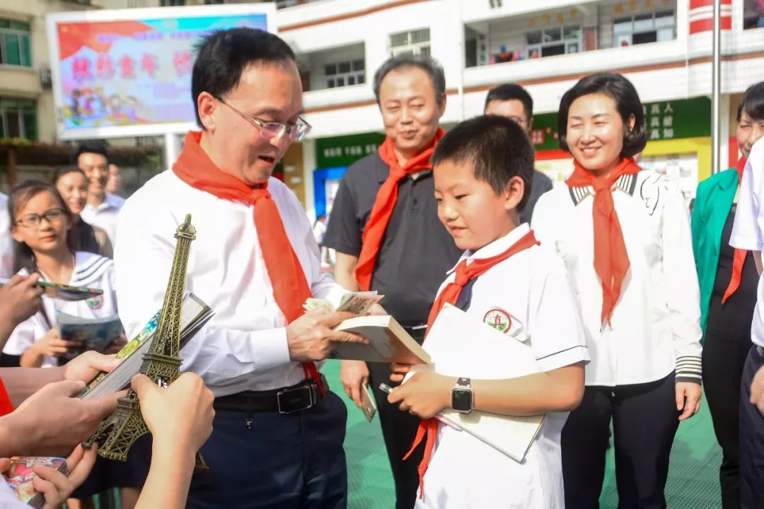 巴州三小六一儿童节,文化路第三小学喜迎六一