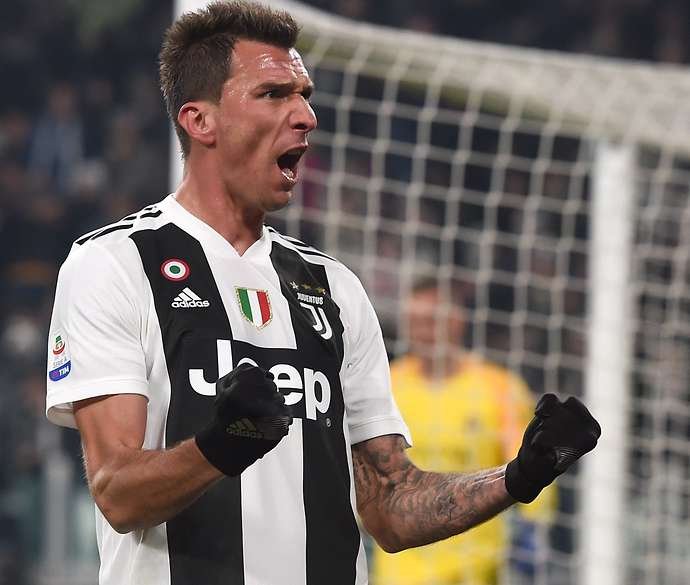 过去十年20位足球巨星,100年内最伟大的25名运动员