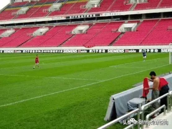 中国未来新的专业足球场,成都将建12个专业足球场