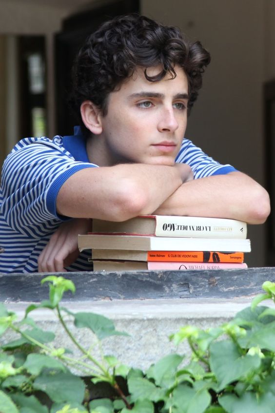 天生一张“落寞”王子的脸,奶里奶气的卷发是上辈子拯救了天使?