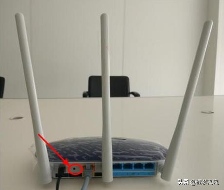 如何设置路由器wifi密码加密安全,wifi密码忘记了怎么重新设置
