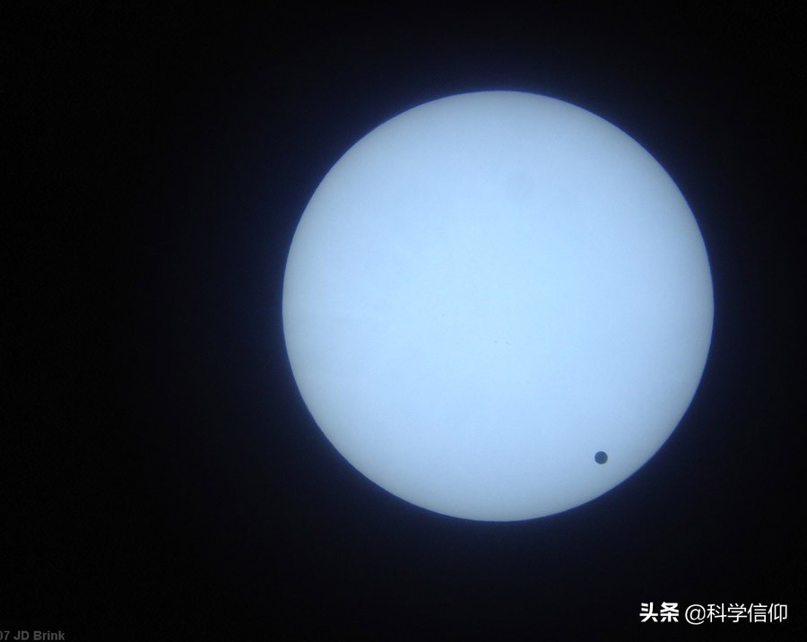 宇宙有未知生命体吗,宇宙里有许多未知事物