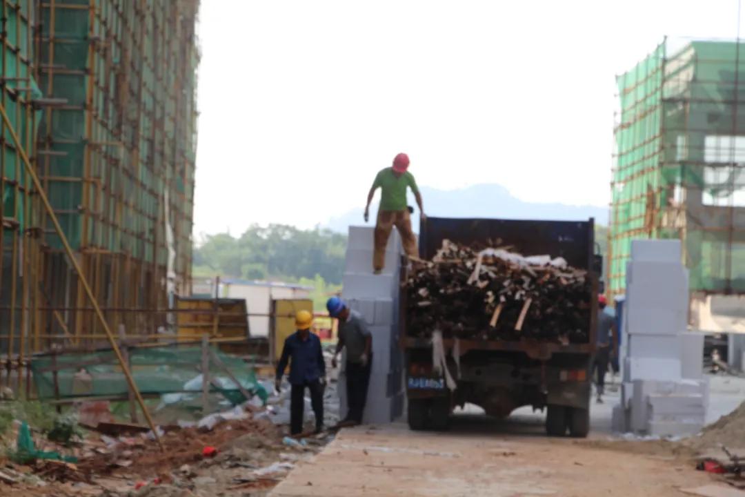 华中国际时尚城滨河壹号地址,华中国际时尚城滨河壹号