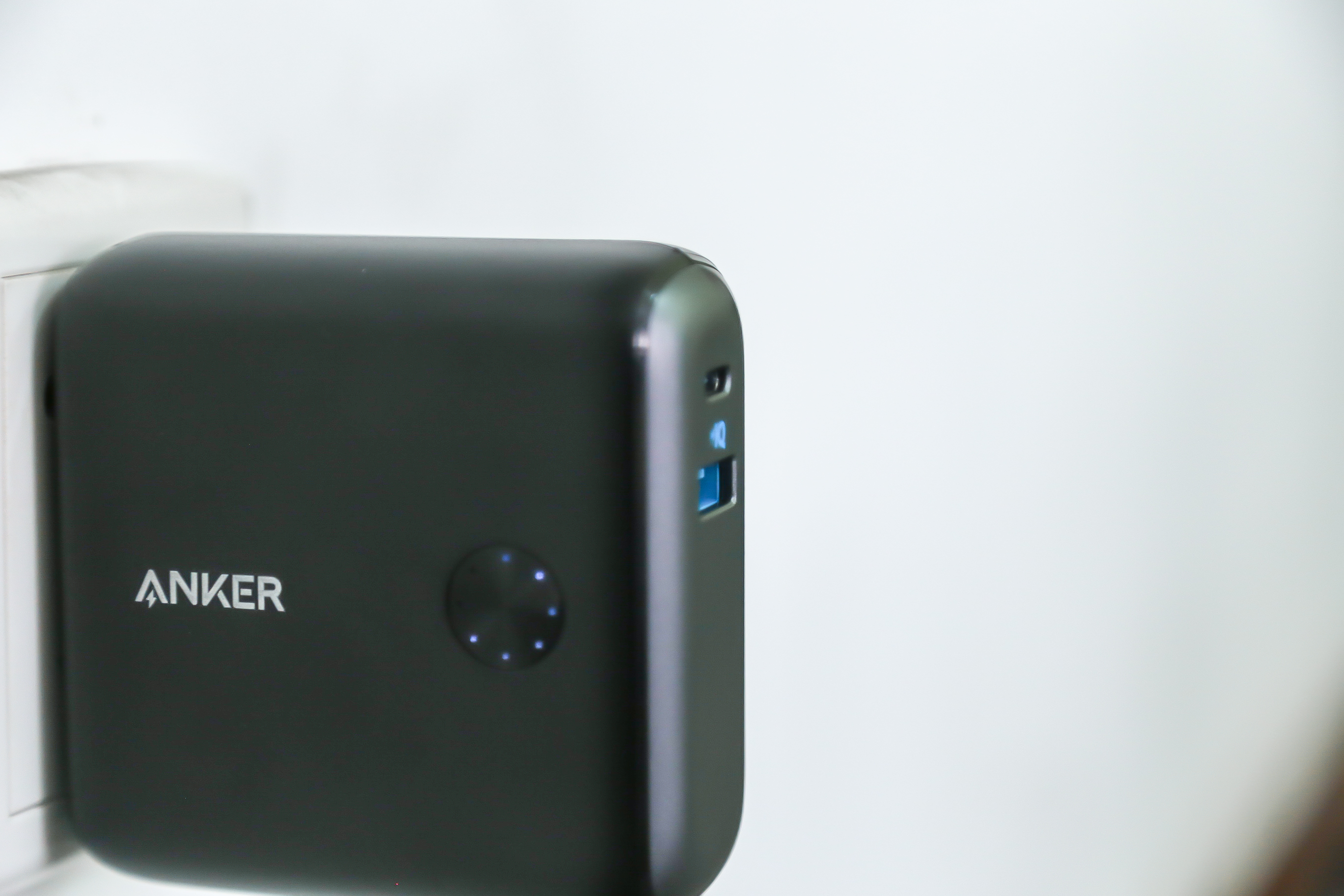 anker20w快充和原装对比,ankerpd20w快充评测