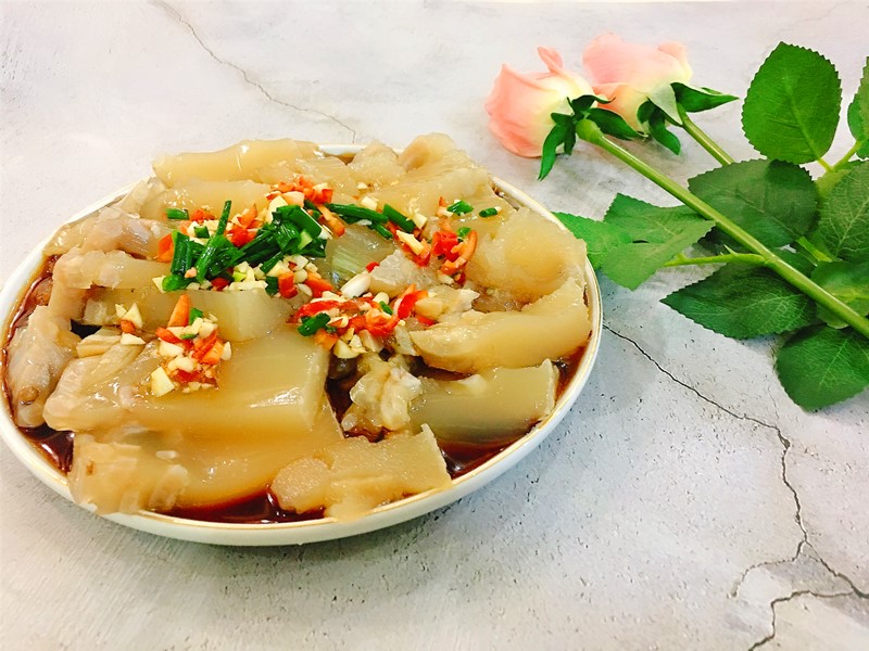 做猪皮冻不能少了这一步,做猪皮冻水多了不成冻怎么办