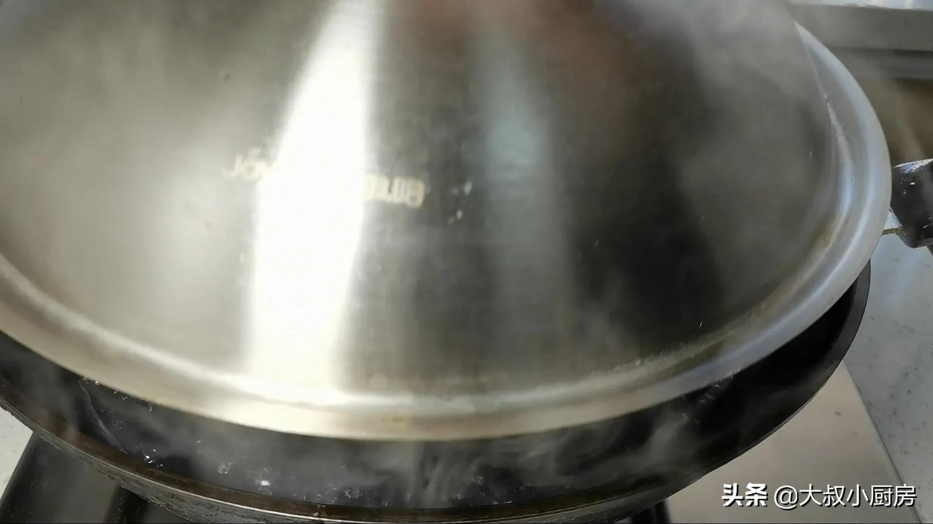 清蒸鲈鱼正确做法要放料酒吗,清蒸鲈鱼放哪些调料比较好吃