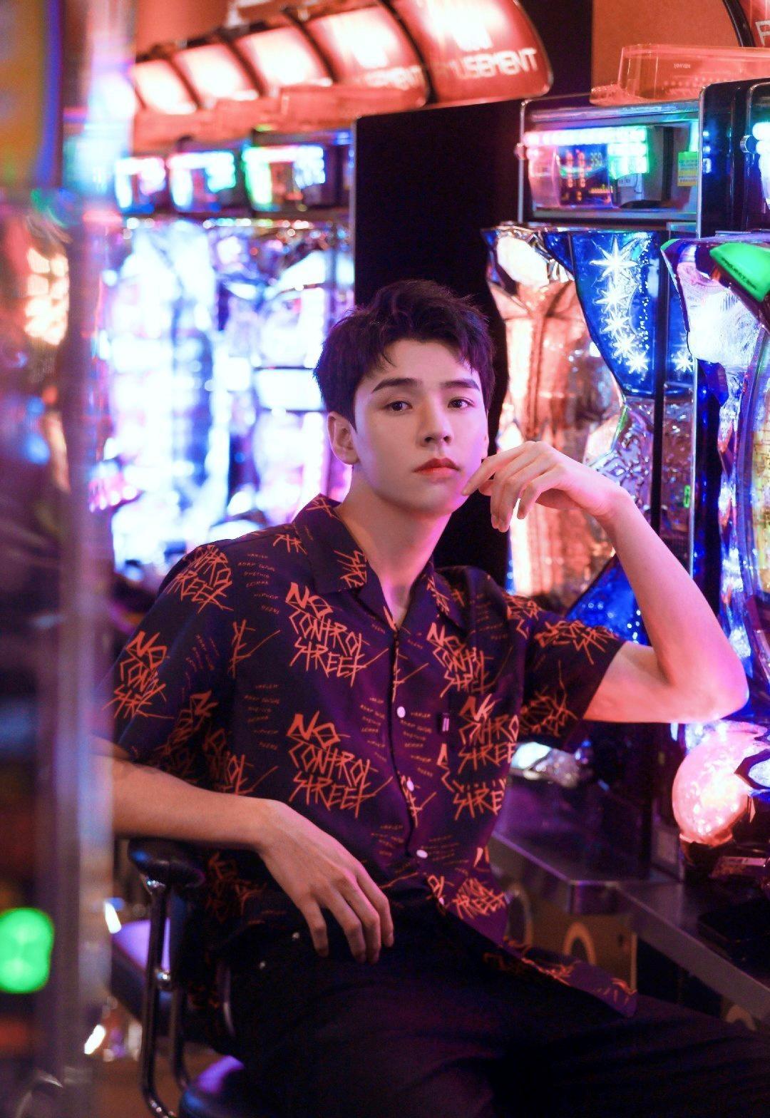 榫氫繆绾㈣尪闈㈣啘,榫氫繆闈㈣啘澶氳吹