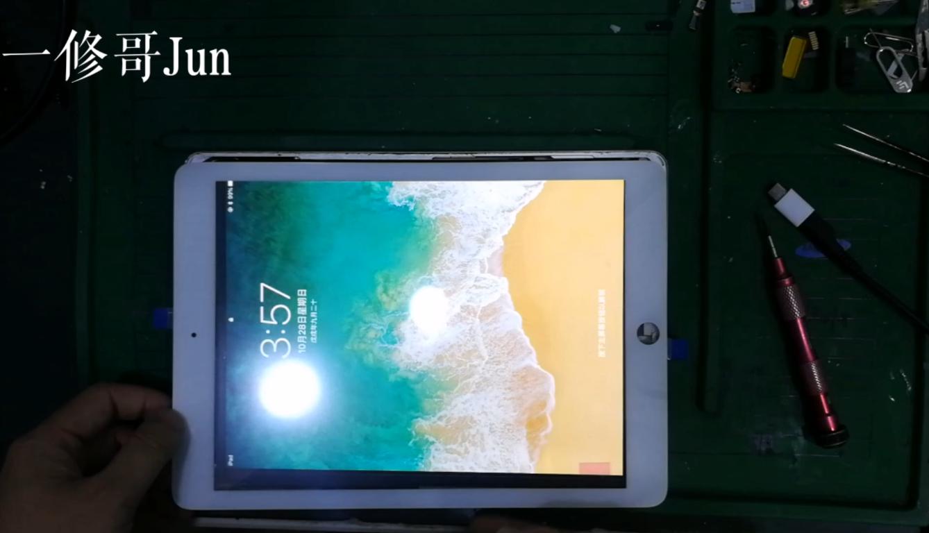 ipad5无触摸换了触摸ic也不行,ipad5无数据