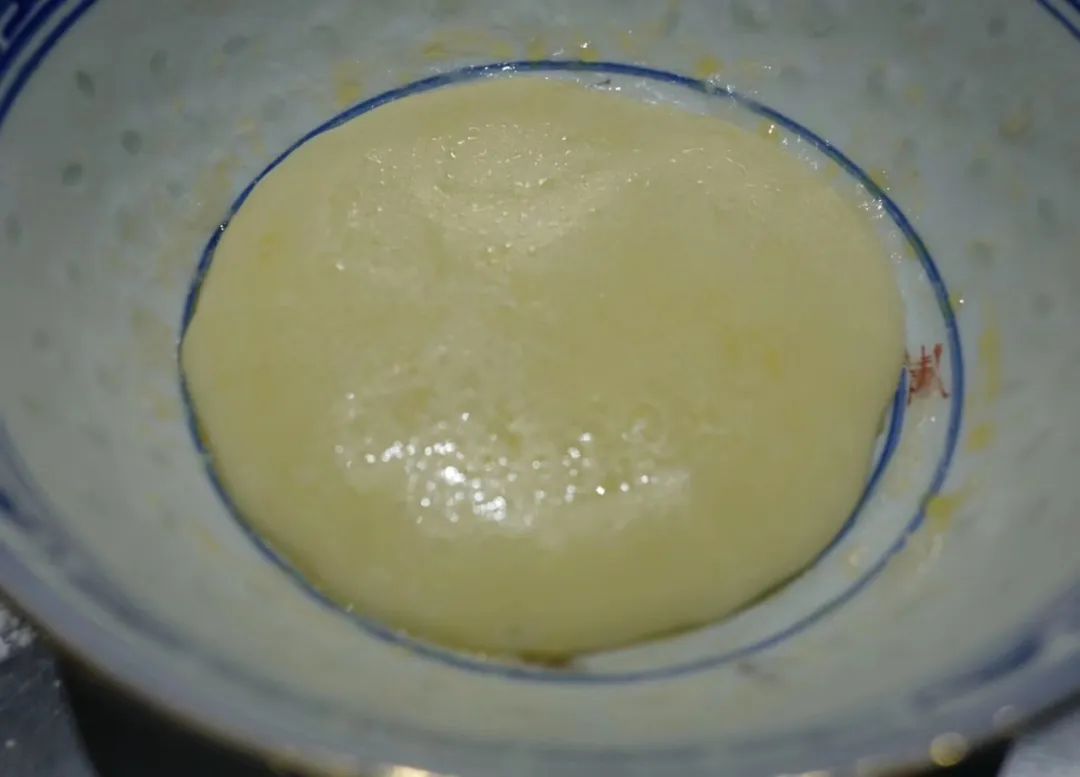 万人定闹钟早起云约早饭，为了去世界各地摆摊卖小吃做准备