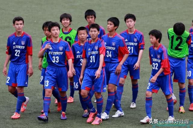 五星巴西02年世界杯,巴西足球获得过几次世界杯