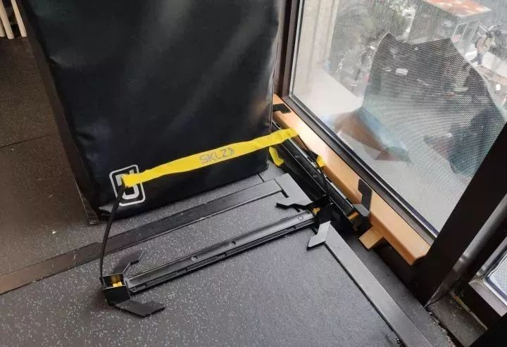 国内健身教练培训机,设备最全健身房