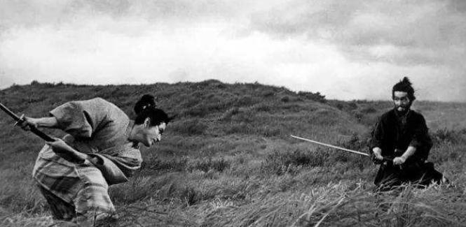 砍人一时爽，擦刀两行泪？古代战场处理沾血刀剑的方法简单又粗暴