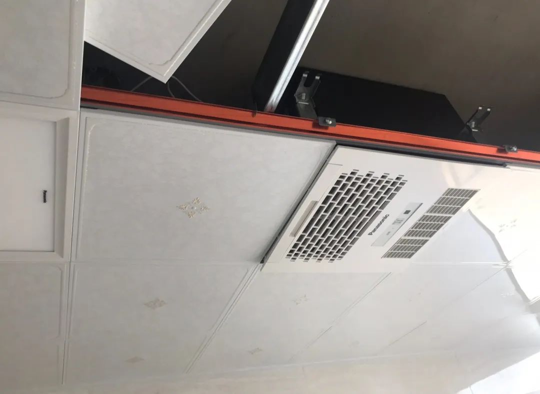 厨卫吊顶用蜂窝板还是石膏板好,铝扣板蜂窝板石膏板吊顶哪个好