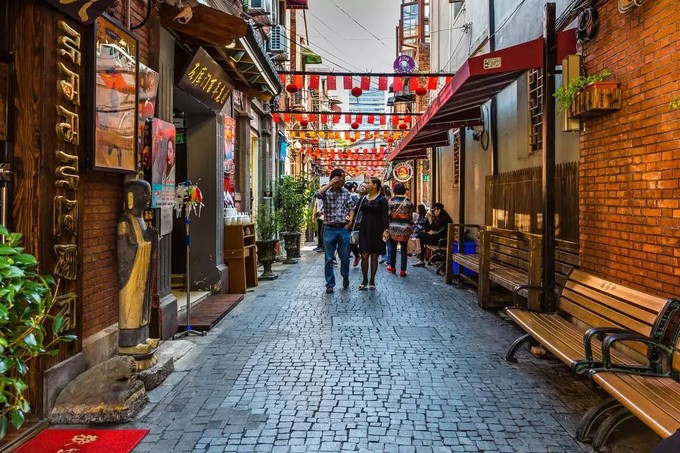 这一份公交交通指南，带你玩转上海各大景点