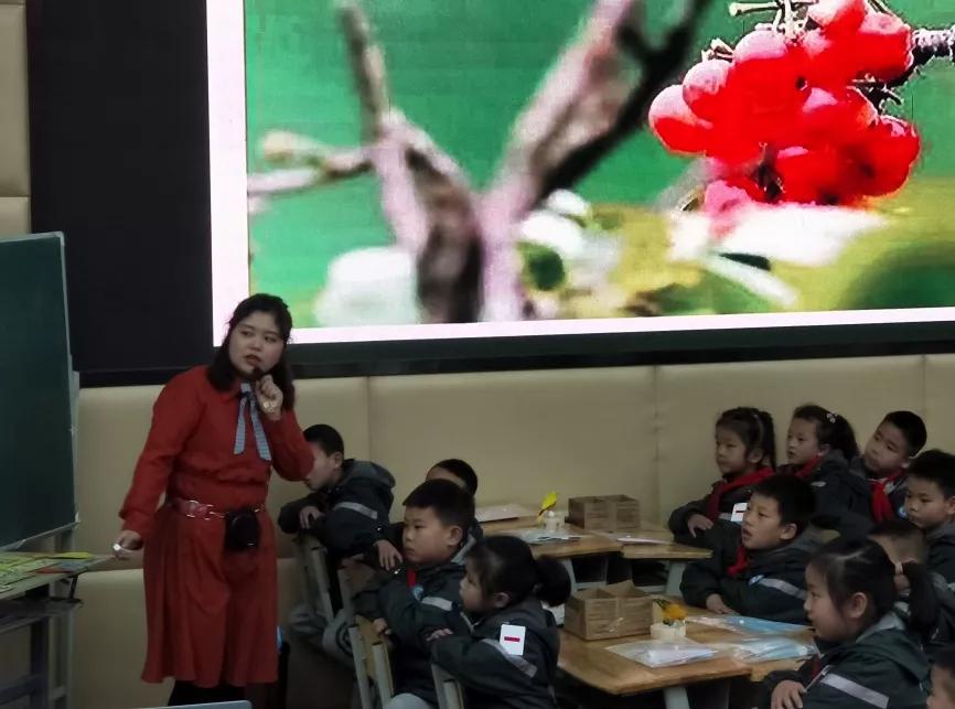 都江堰市石羊镇石羊小学,都江堰市石羊小学02届