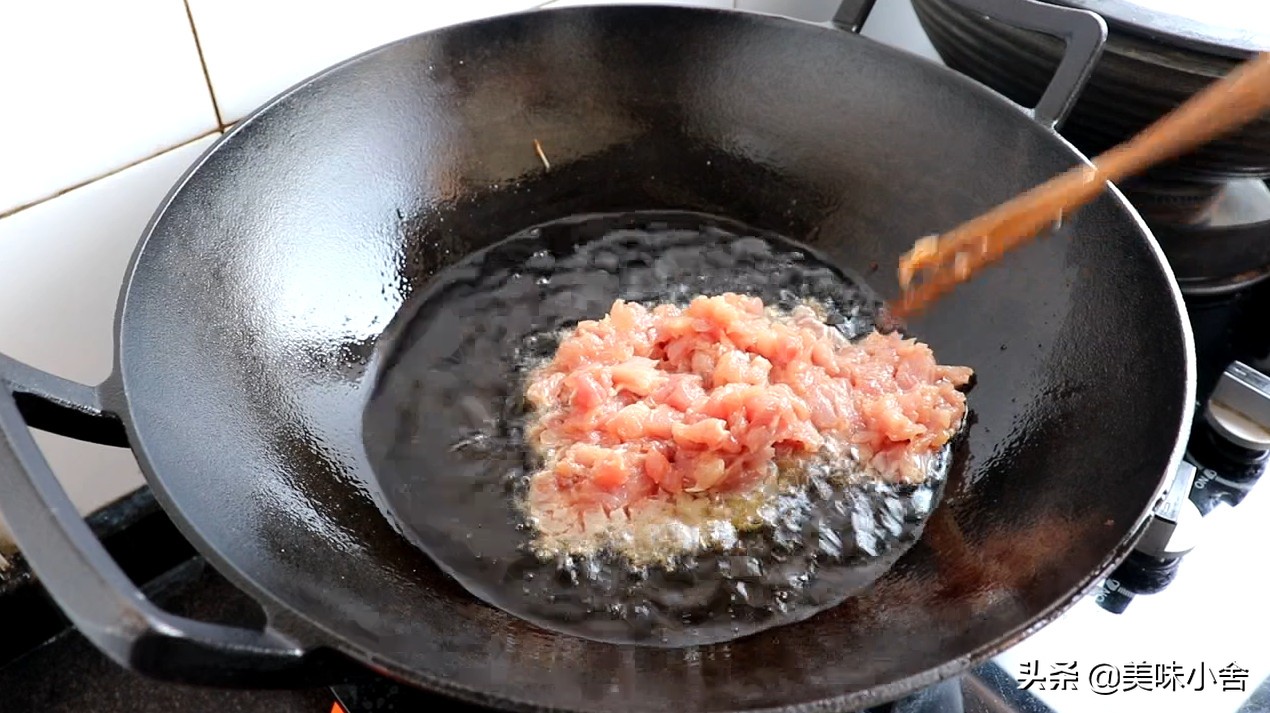 教你在家做黄豆辣椒酱,又香又辣又过瘾,比买的好吃多了