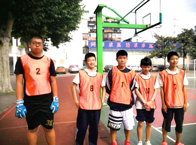 奔跑吧少年足球比赛视频,奔跑吧少年足球比赛