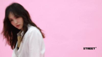 唐嫣最新的穿搭告诉你,唐嫣全黑look秀长腿