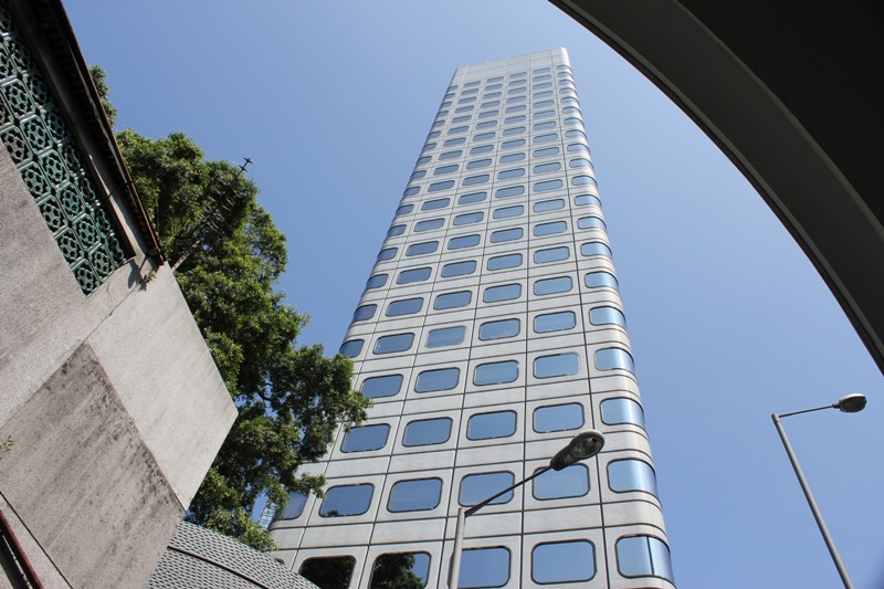 石屎森林中的一块翡翠——香港公园