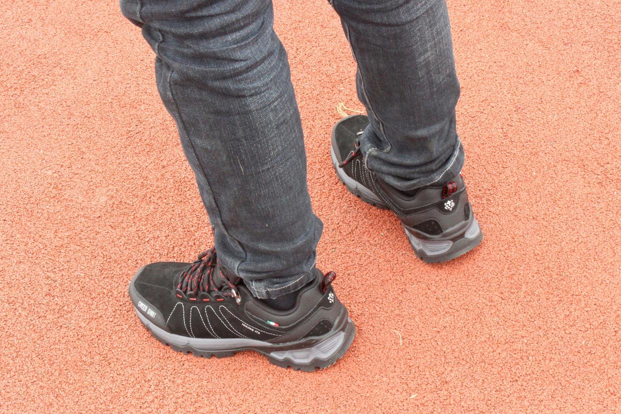 徒步选择什么样的鞋,公认脚感最好的10双登山徒步鞋