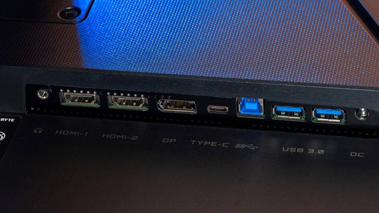 兼顾设计与游戏的配置,兼顾游戏与设计的显示器