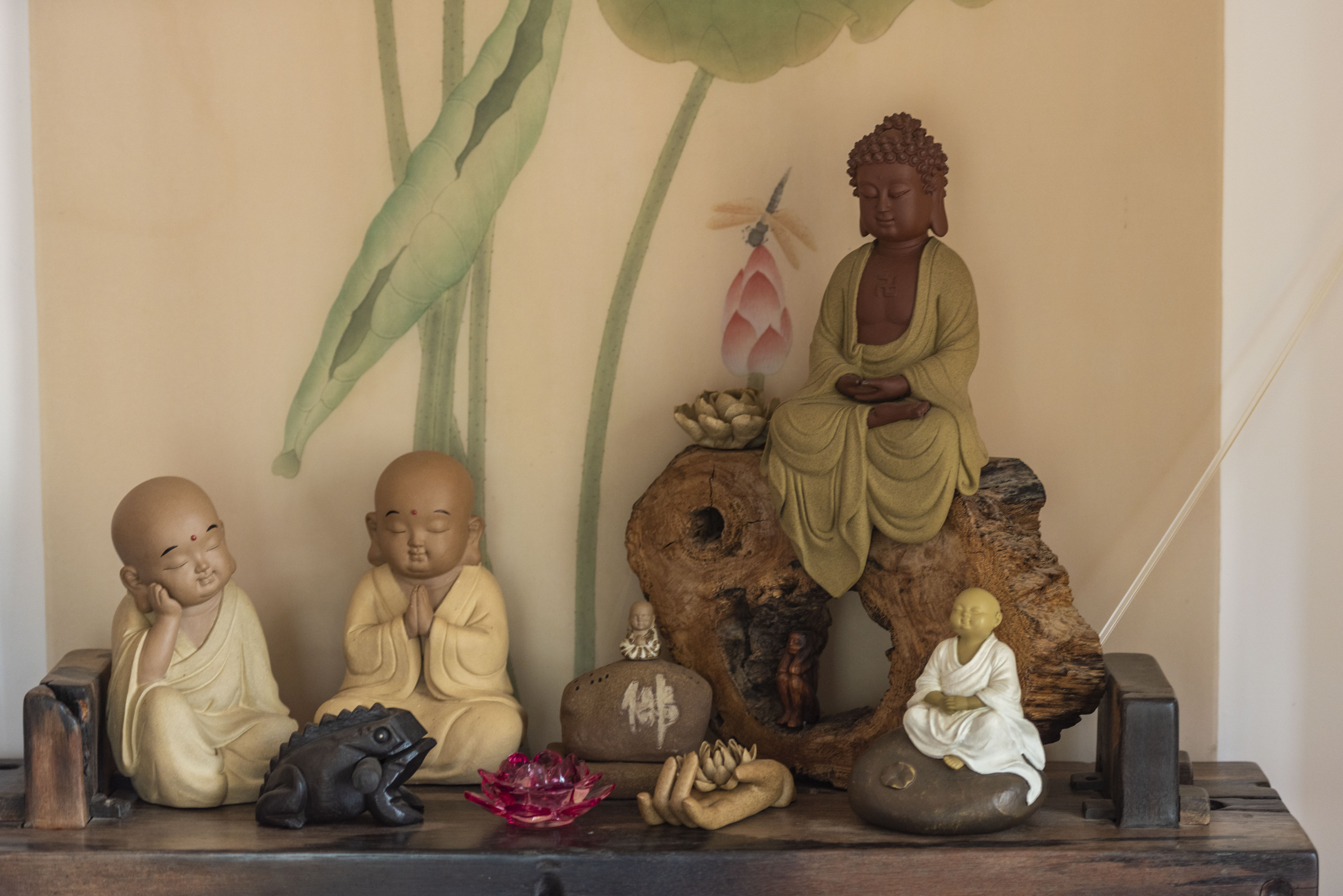 世界唯一货币上标有中文的国家，一个没有被商业开发的原生态岛国