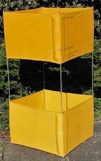 隐藏在海上船只不起眼角落的小黄盒，细数能救命的长波和短波电台