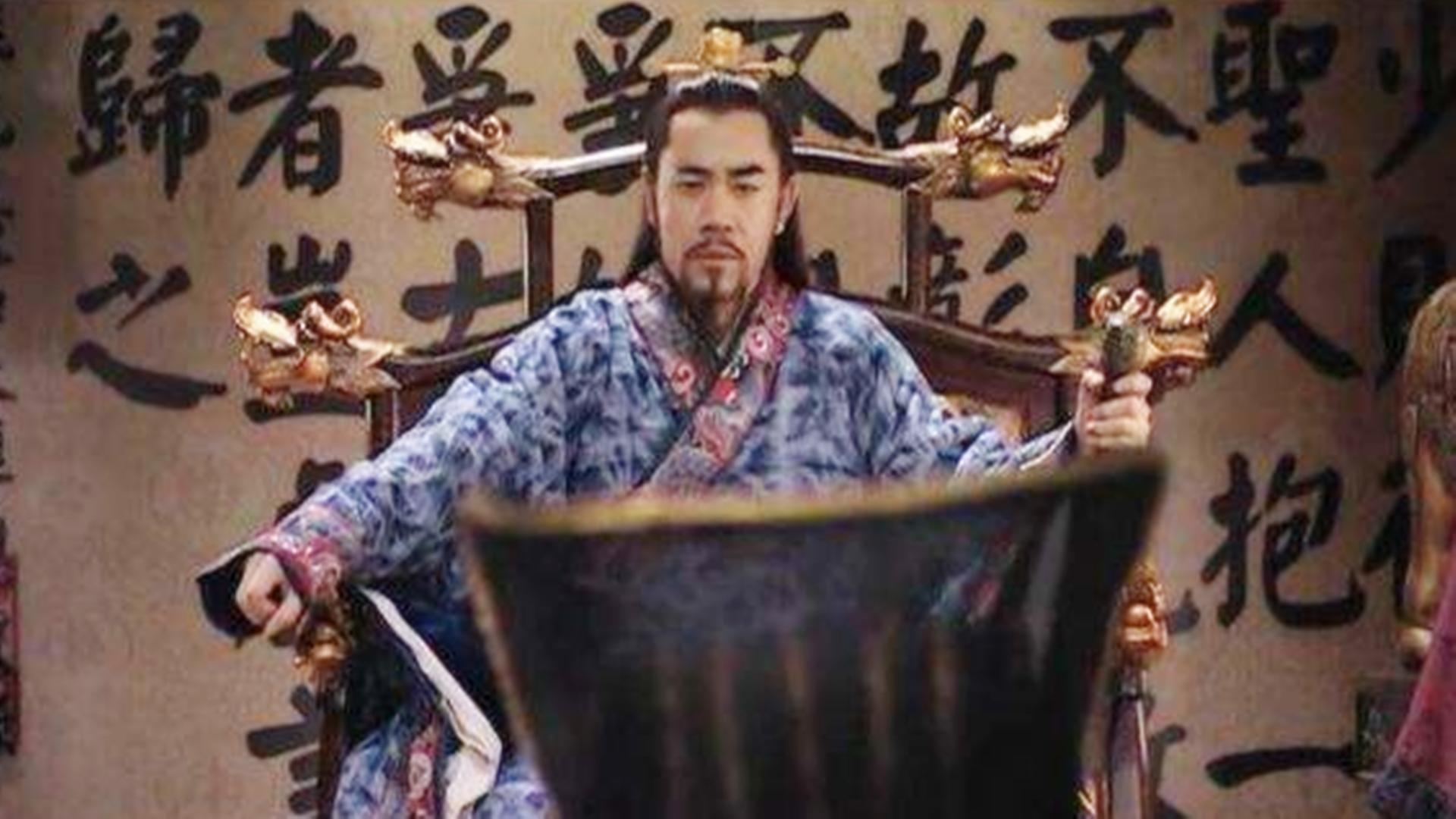 这个皇帝为了长生不老，拼命炼制一种药物，结果自己差点被害死了