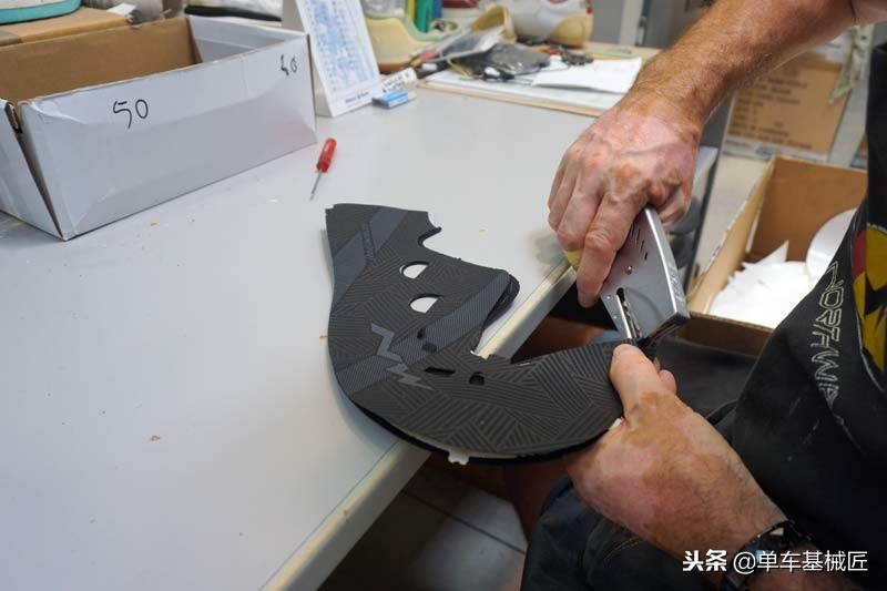 最好用的锁鞋,一双锁鞋多少钱