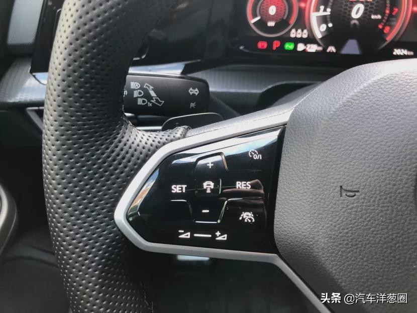 高尔夫gti碾压30万以下的车,最后一代燃油版高尔夫gti