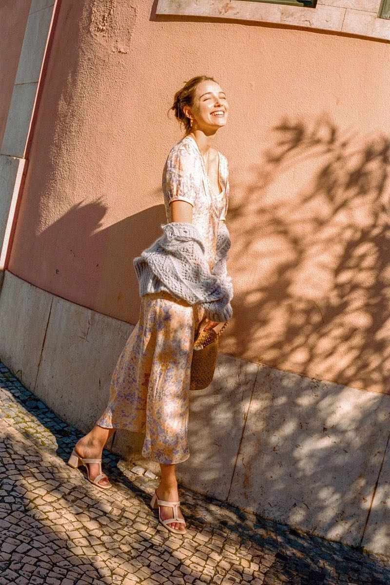 夏天出游穿碎花裙好看吗,春夏出游仙女碎花裙