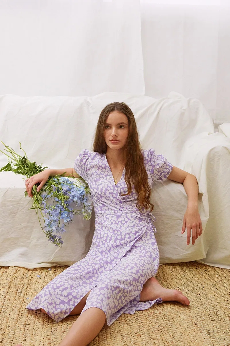 40岁不适合穿哪一种裙子了,女人过了50岁别穿几种裤子