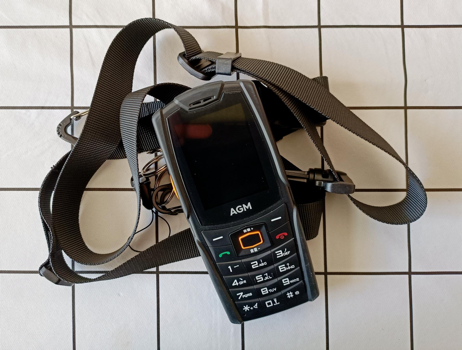 agmm6体验实用三防功能机新典范,国产三防手机agm