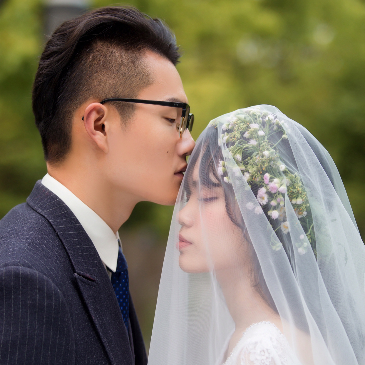 异地情侣结婚怎么安排婚礼,异地情侣结婚怎么领证