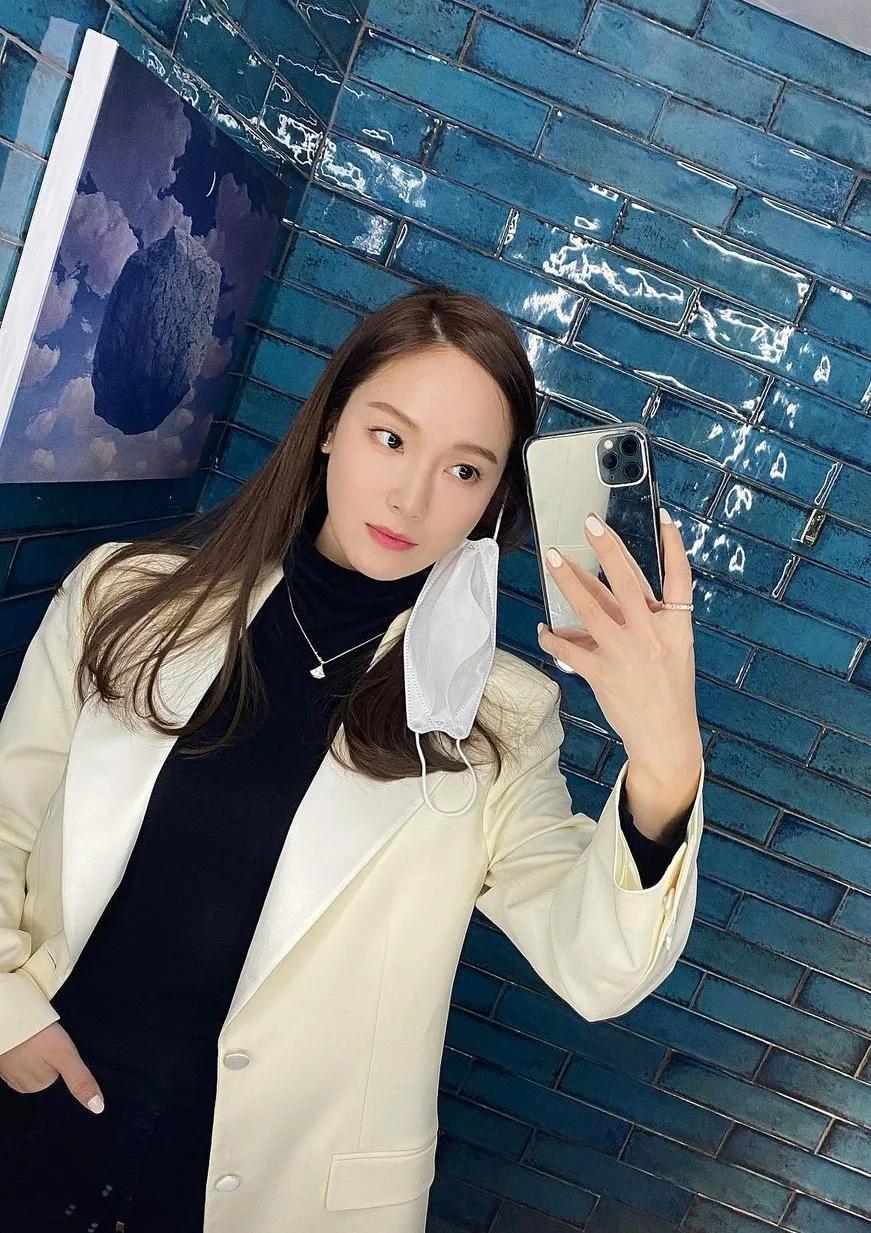 求jennie同款衣服,jennie无帽卫衣