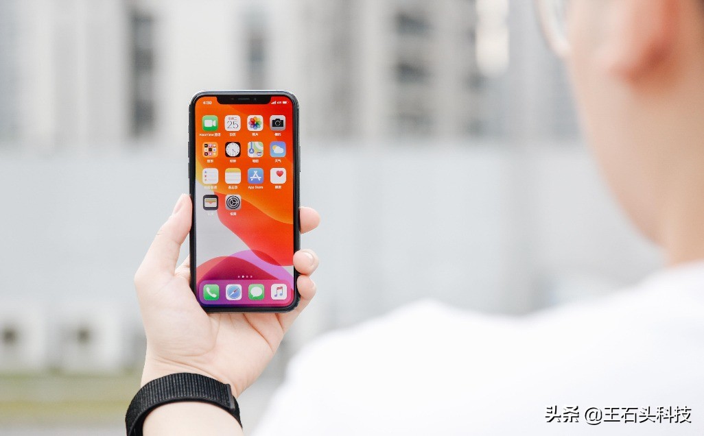 iphone11不支持5g值不值得买,iphone11不支持4g