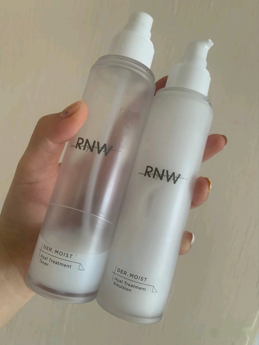 适合油皮的水乳溪木源山茶花系列,适合油皮的水乳溪木源