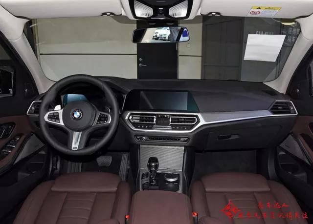 宝马320i怎么样?2.0T156马力,动力够用吗?