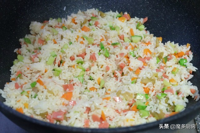 减脂餐食谱一日三餐蛋炒饭,蛋炒饭简单版