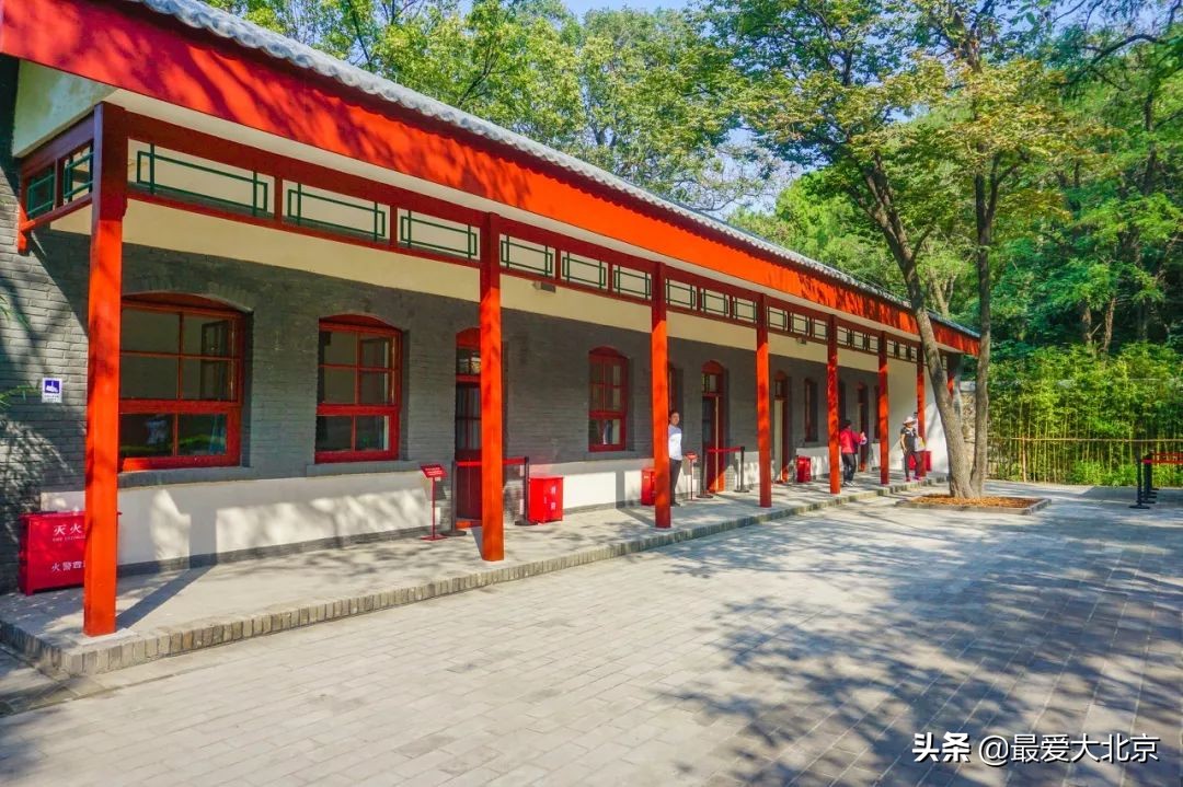 香山红叶几月去最好香山用预约吗,去北京香山看红叶别去爬山吗